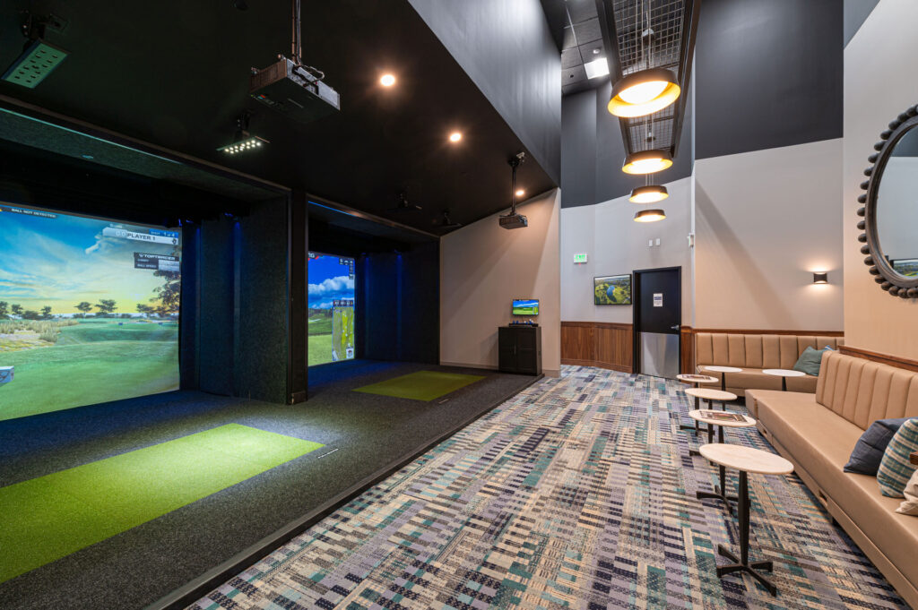 Sheraton Downtown Denver – Top Golf Swing Suite